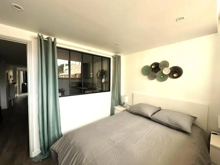 Chez Edouard - Superbe Triplex Neuf - 6 Chambres - Centre Ville Proche Rotonde Allees Provencales Aix-en-Provence Villa